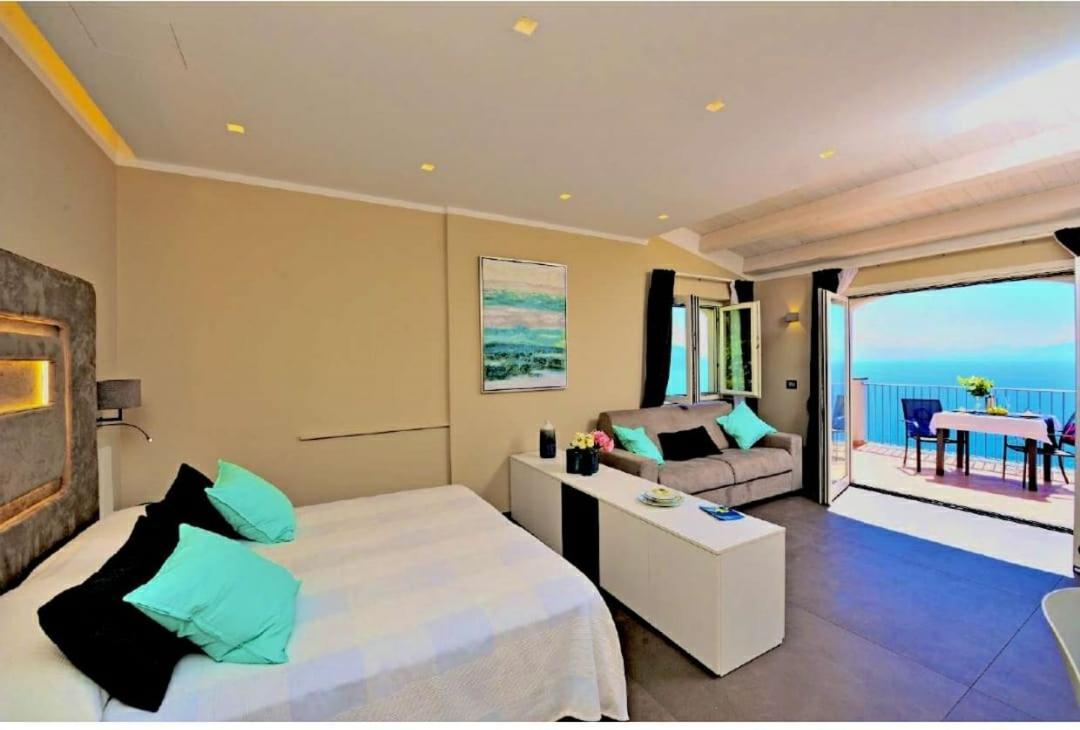 Апартаменты Amalfi Blu Retreat Экстерьер фото