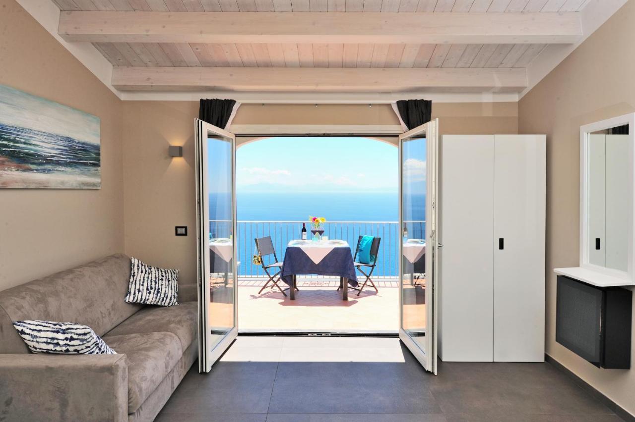 Апартаменты Amalfi Blu Retreat Экстерьер фото